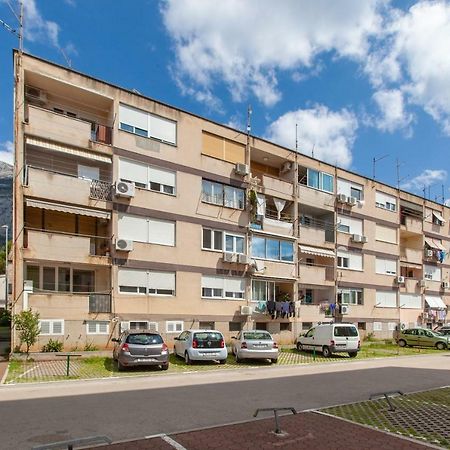 Apartment Gabriella Makarska Bagian luar foto