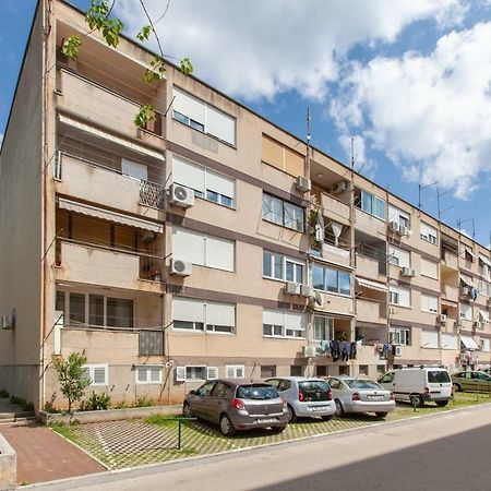 Apartment Gabriella Makarska Bagian luar foto