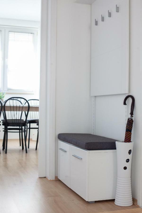 Apartment Gabriella Makarska Bagian luar foto
