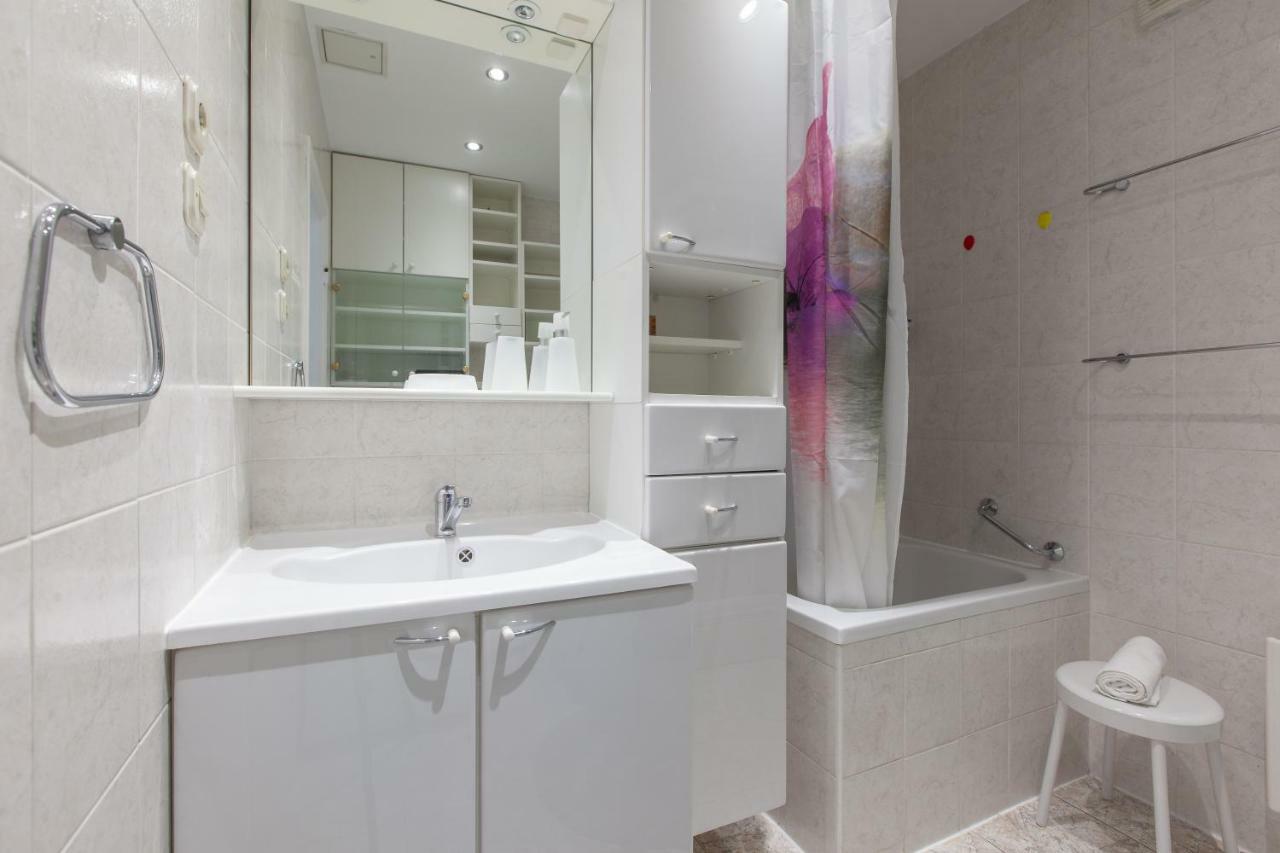 Apartment Gabriella Makarska Bagian luar foto