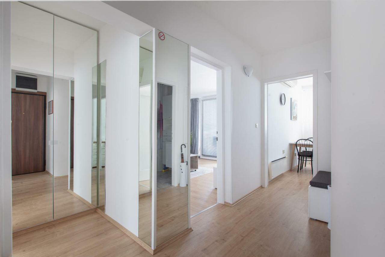Apartment Gabriella Makarska Bagian luar foto