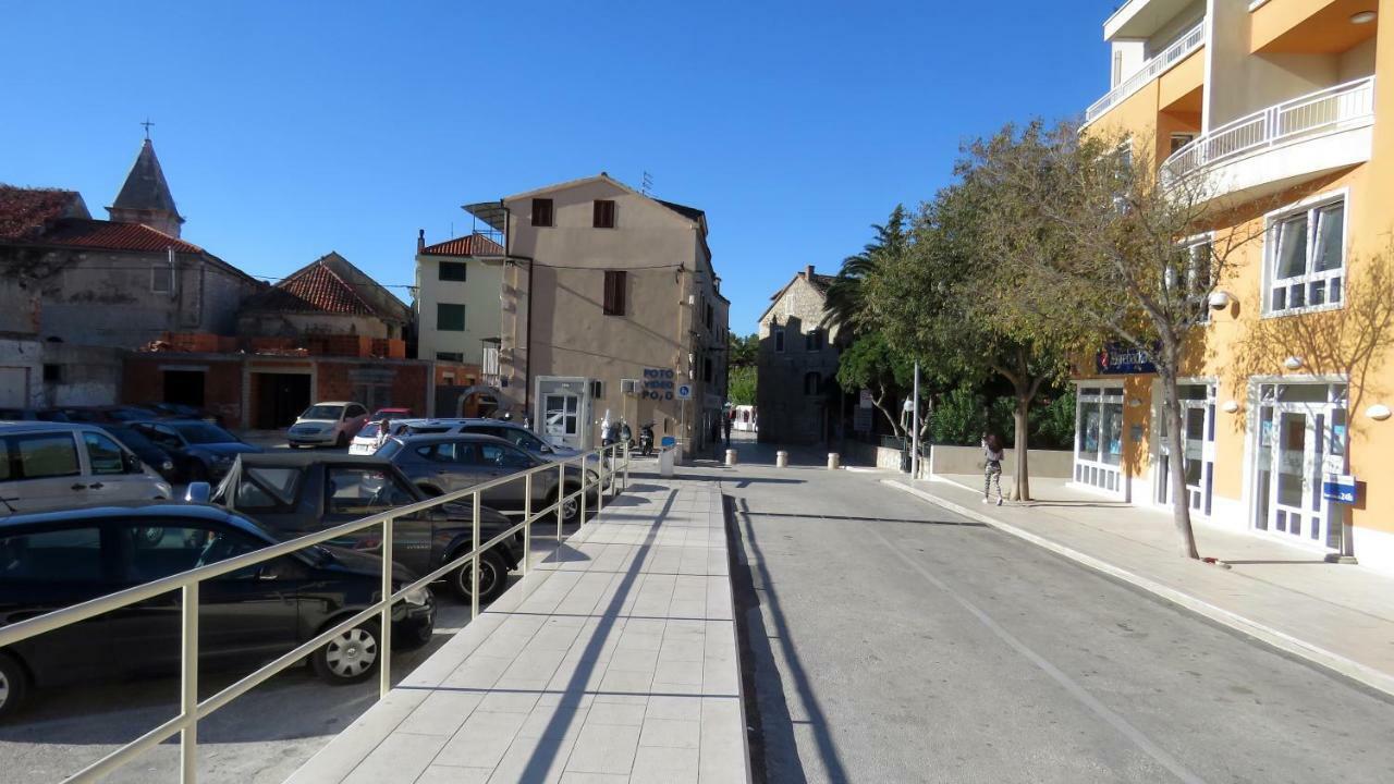 Apartment Gabriella Makarska Bagian luar foto